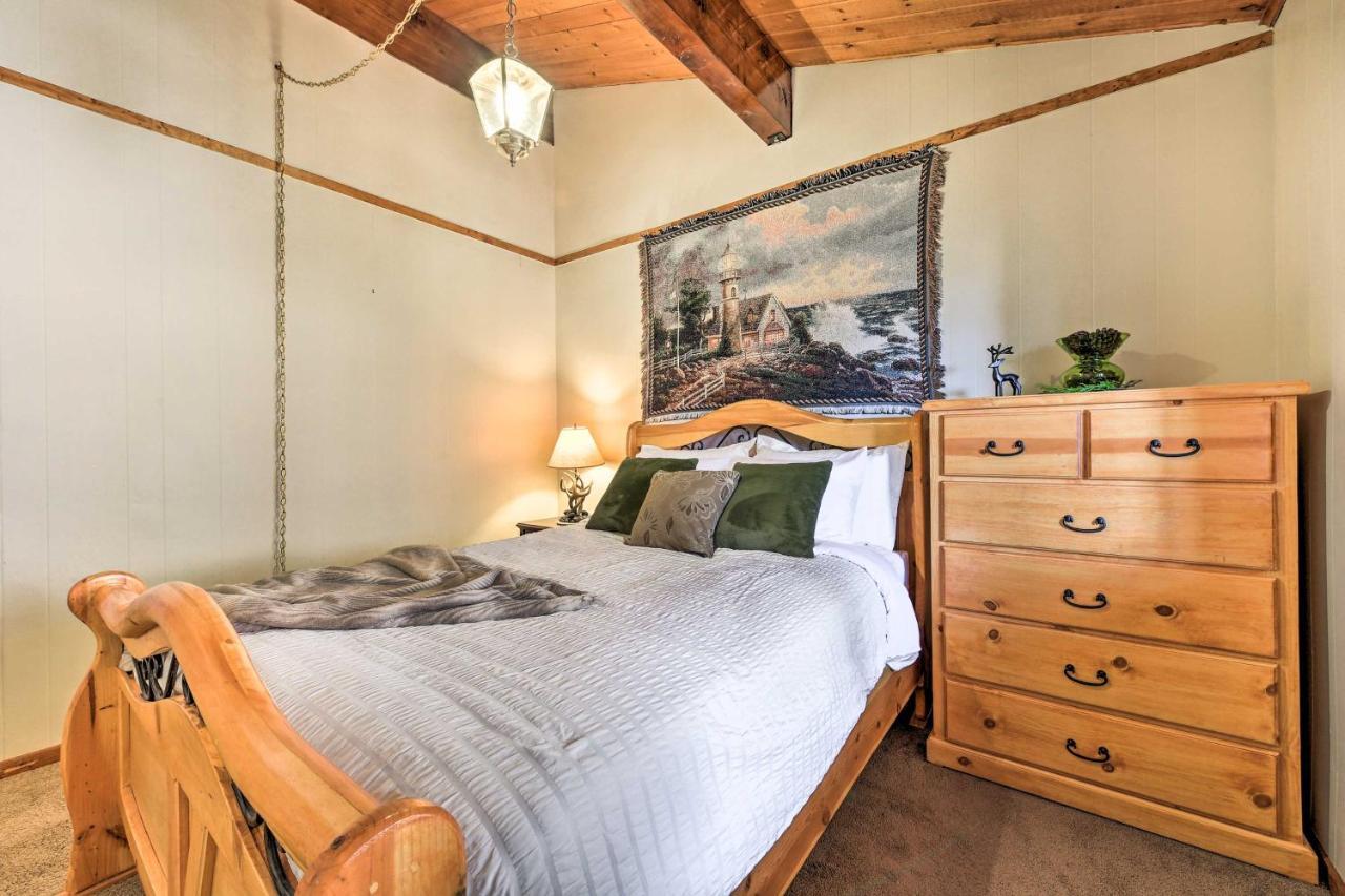 Lake Arrowhead Cabin With Deck And Stunning Mtn Views! سان برناردينو المظهر الخارجي الصورة