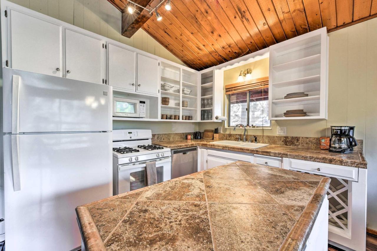 Lake Arrowhead Cabin With Deck And Stunning Mtn Views! سان برناردينو المظهر الخارجي الصورة